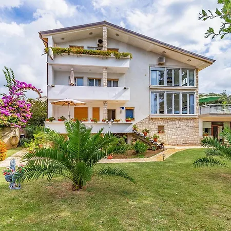 公寓 1 Bedroom Gorgeous In 班约勒