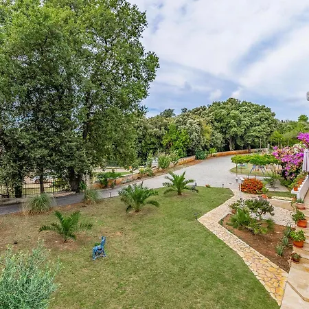 公寓 1 Bedroom Gorgeous In *