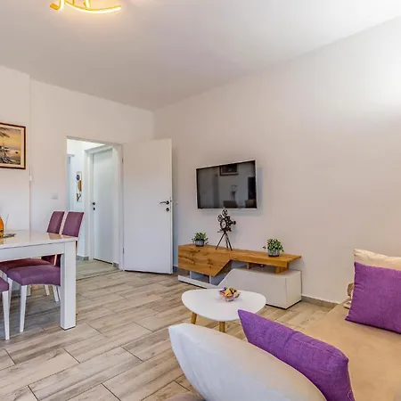 Apartman 1 Bedroom In *