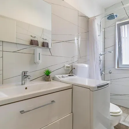 1 Bedroom In 公寓 班约勒